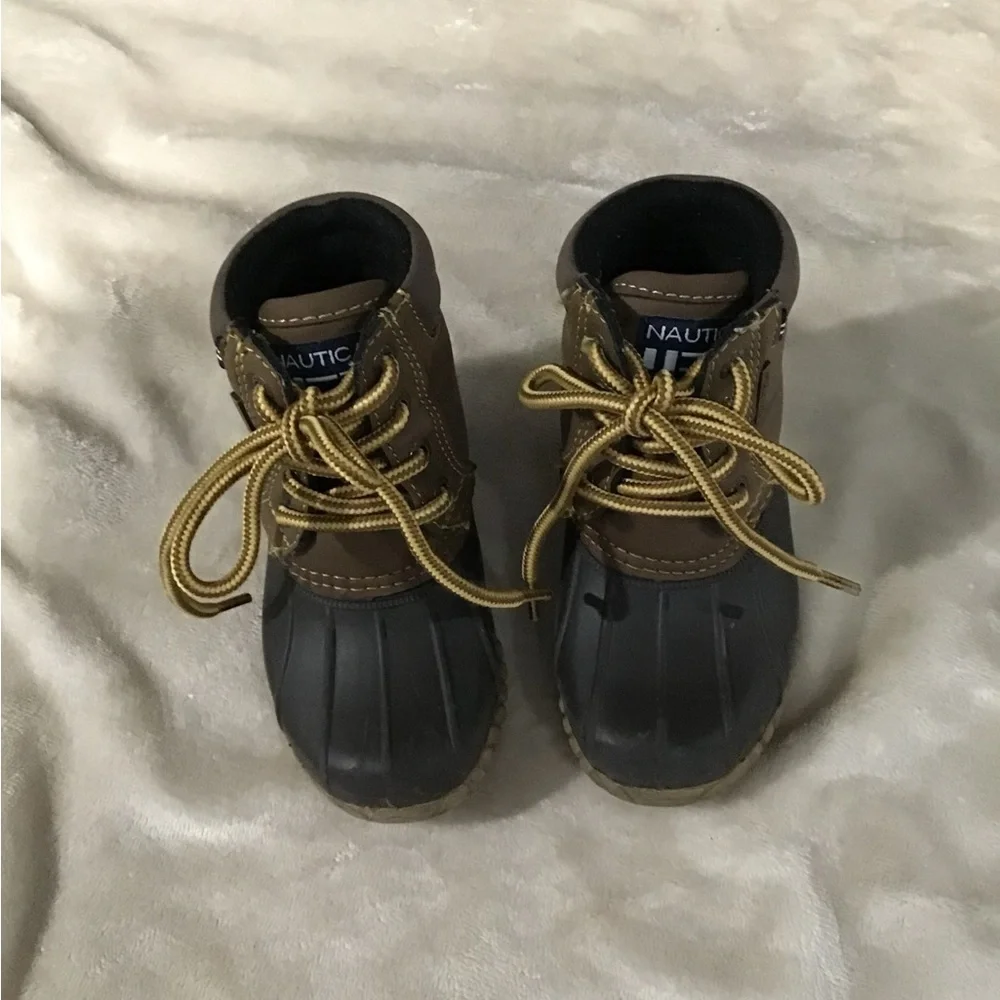 Nautica Channing Toddler Brown Black Duck Boots All Weather Lace Up Size 6T